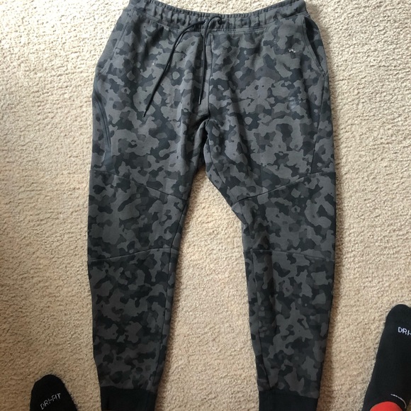 Army Fatigue Jogging Outfit Sweater And 